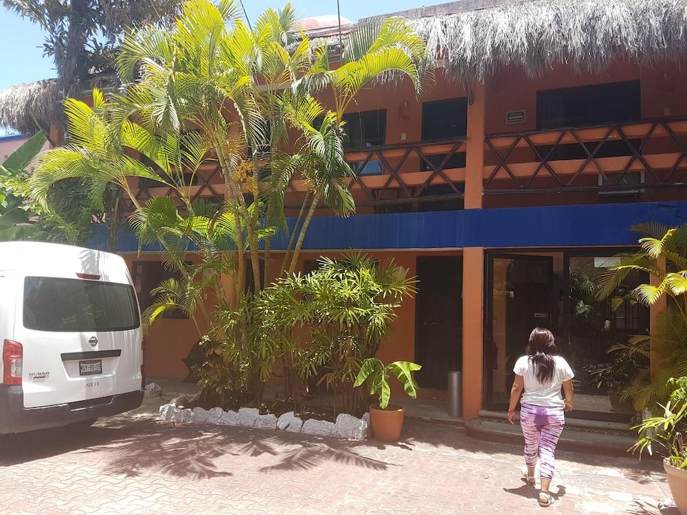 Hotel Costa Del Mar Playa del Carmen Exterior foto